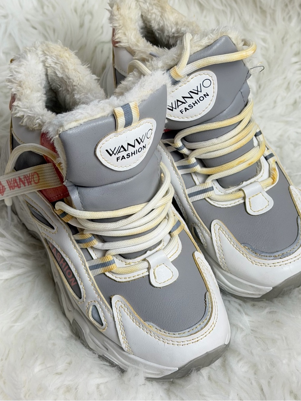 Kids girls Gray & White winter Fur-Lined Sneakers